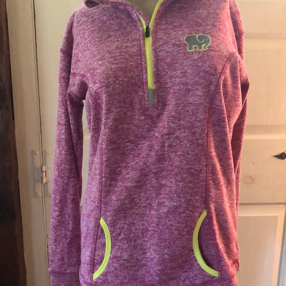 Women’s small Ivory Ella quarter zip